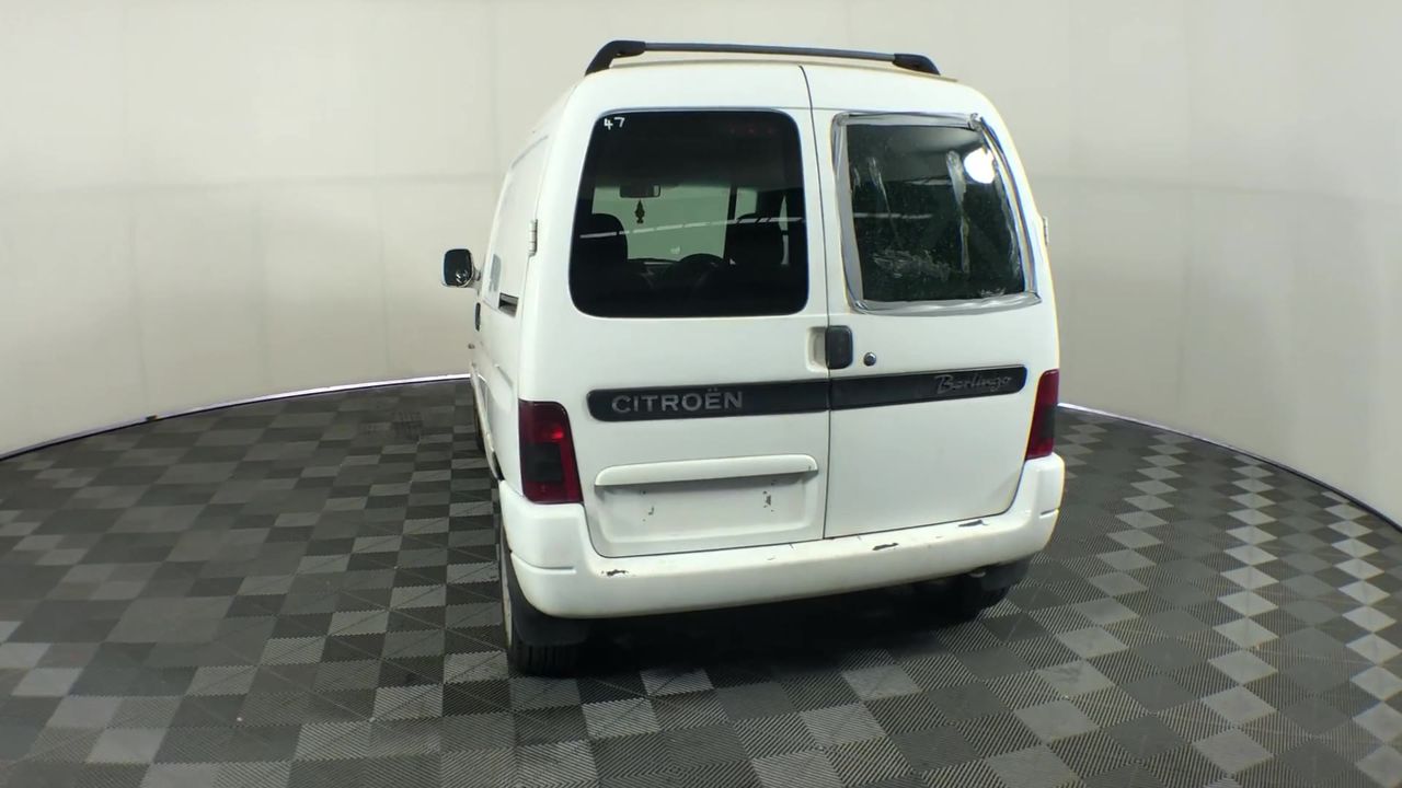 RIP CURL Men's Classic Surf Check Short Sleeve Shirt, Size M, Black. RRP: $