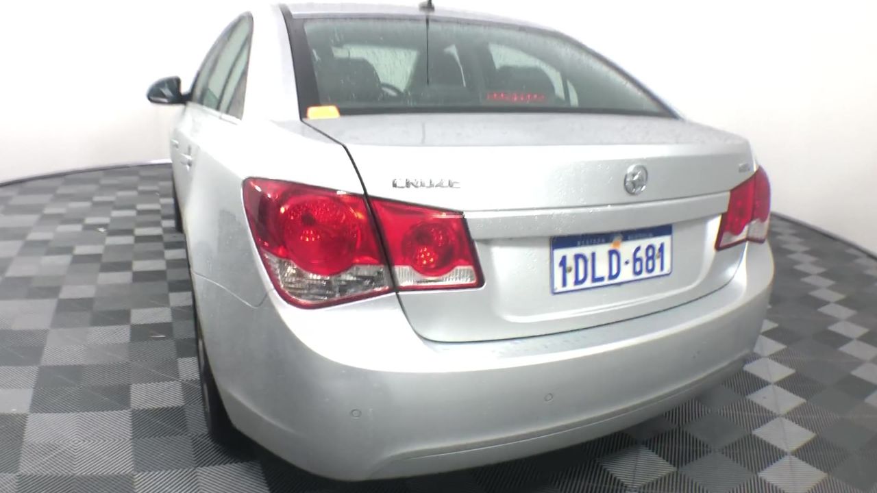 ADIDAS Men's Entrada 22 Polo, Size AU M, 100% Polyester, Black, HB5328.  Bu