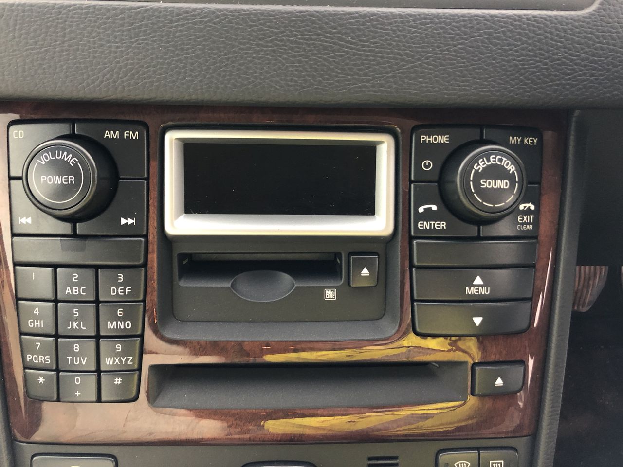 <p>2025 Sunshine Trail  Highlander 15 Twin Caravan</p>