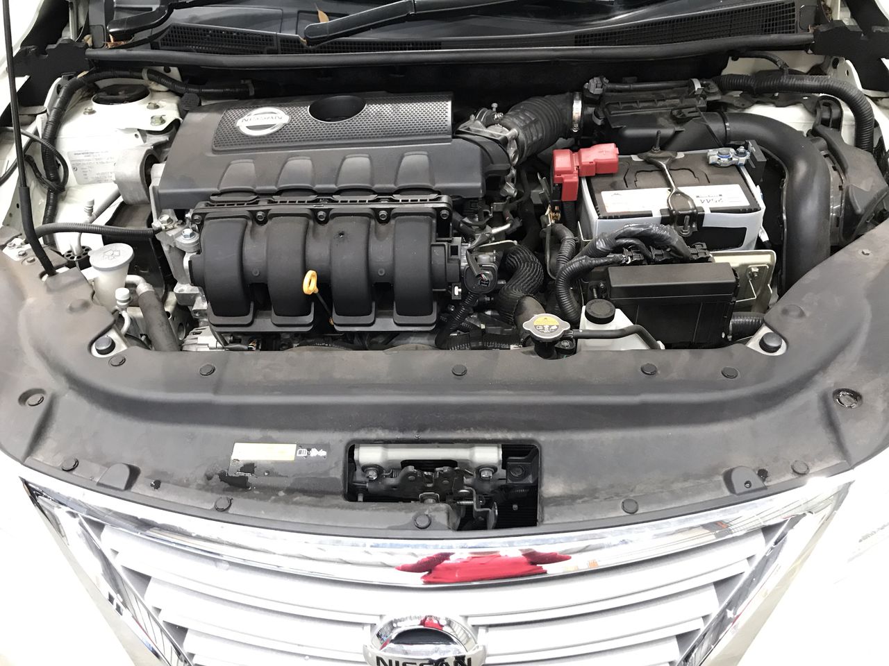 0.07 Carat round 2 white diamond