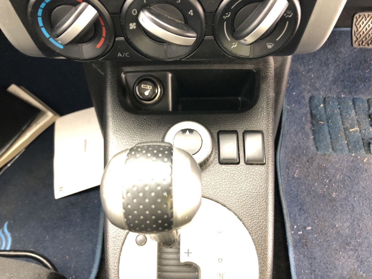 4 Carats Diamond Earrings in 18 ct Yellow Gold of 4.60 gram gold with IGI