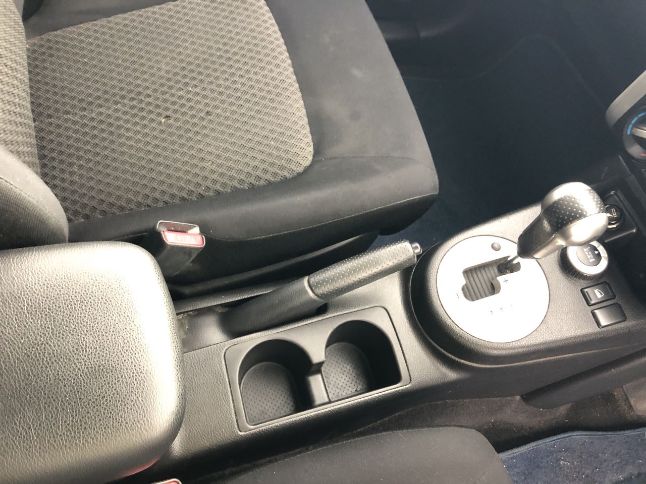 Very rare Natural Rough Apple Green Opal Specimens Madagascar A Grade