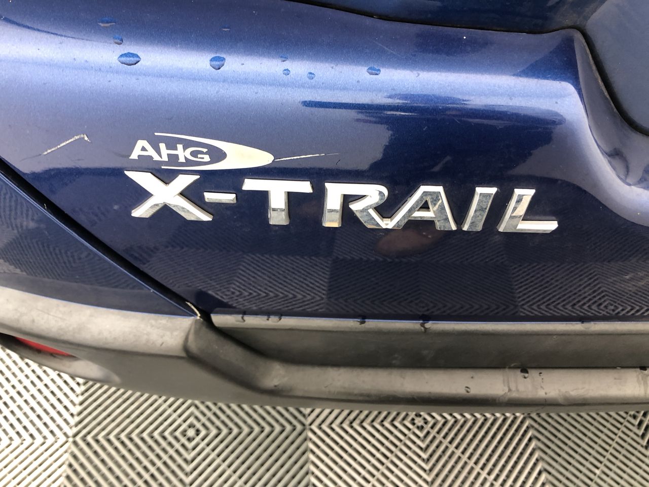 1/100 Scottdale gold bar x 2, 1g Valcumbi bar x 2 & 1g Silver Bar x 2