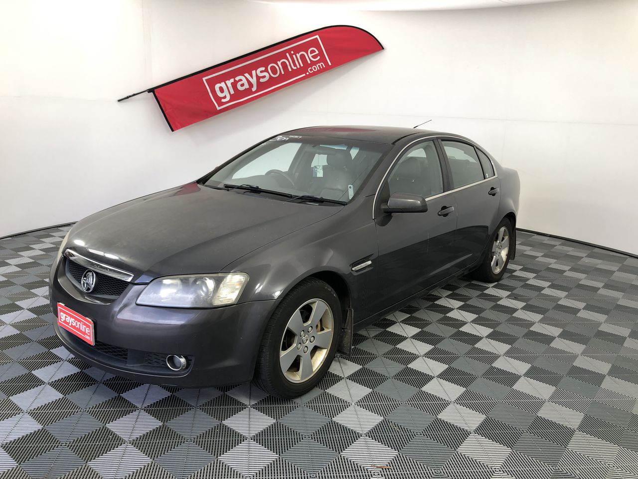 Waterproof  Watch Barrel Shaped Transparent Quartz Watch Popular