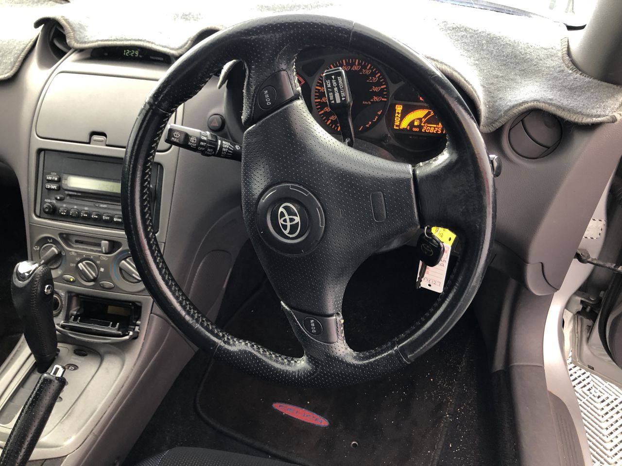 1/100 Ounce -Gold Scottdale & 1/10 Ounce Xag Silver coins x 4 Unc