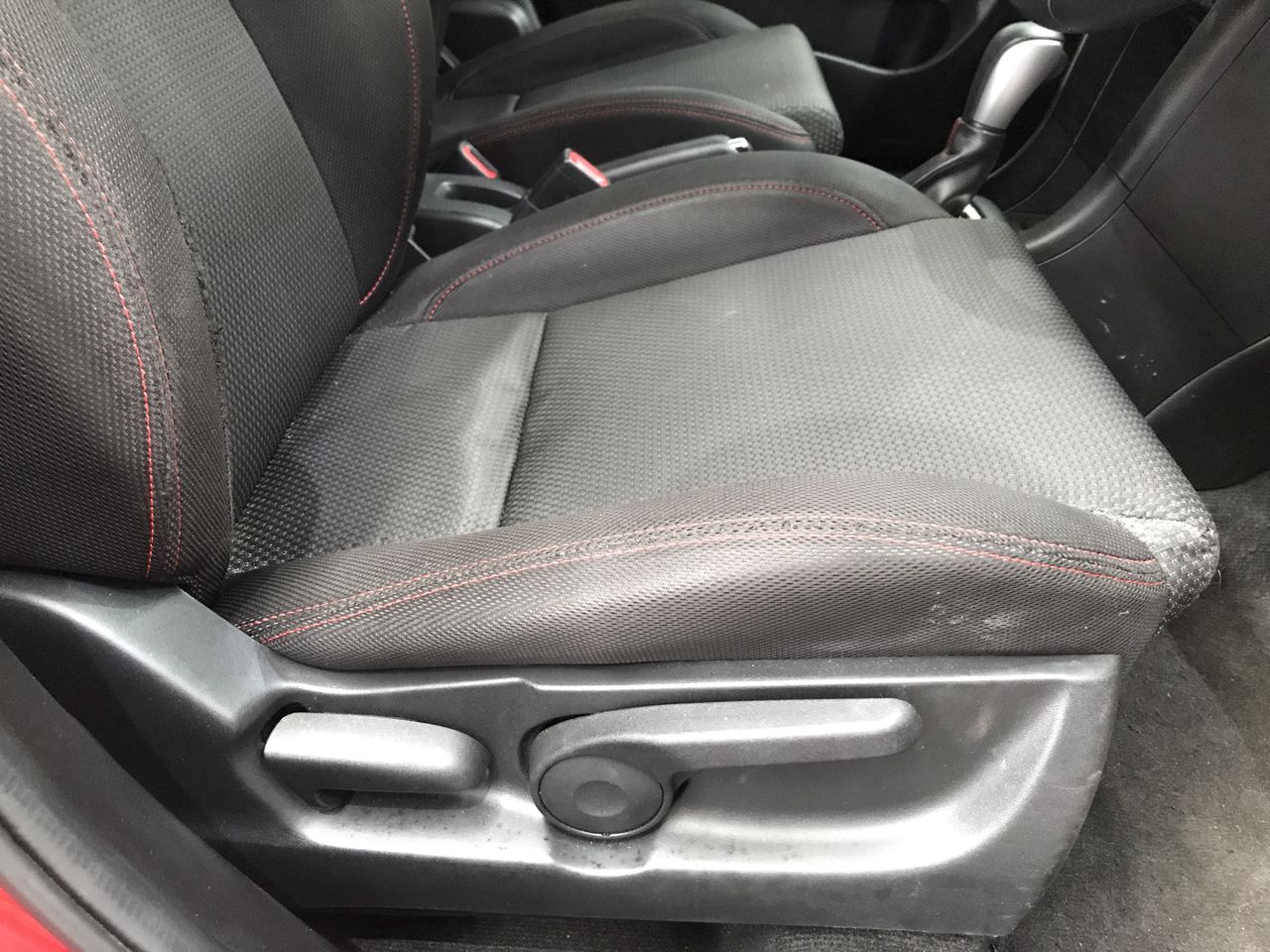 Yamaha PSR-550 Electronic Keyboard