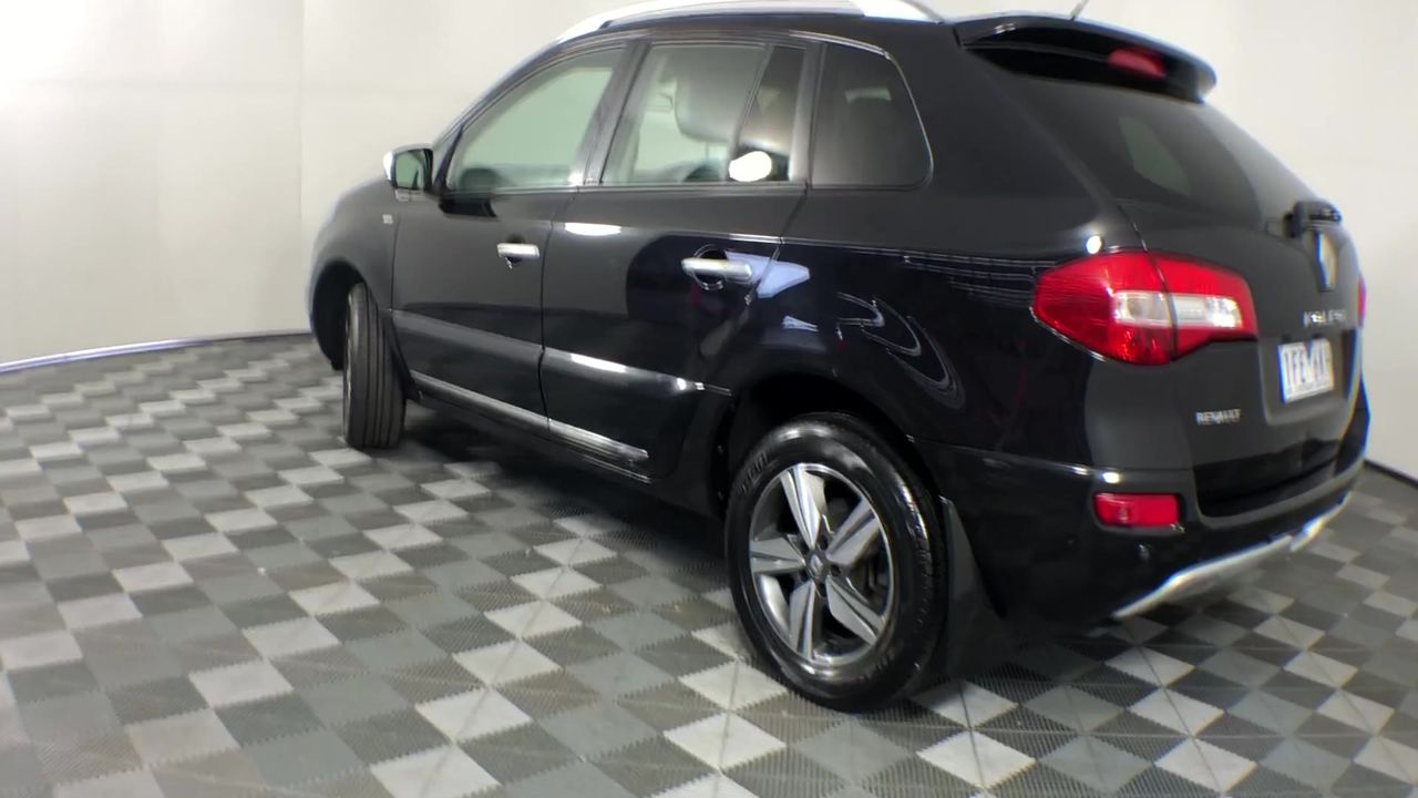 REVLON One-Step Volumiser Original 1.0 Blowout Brush, AU Plug, Mint. NB: No