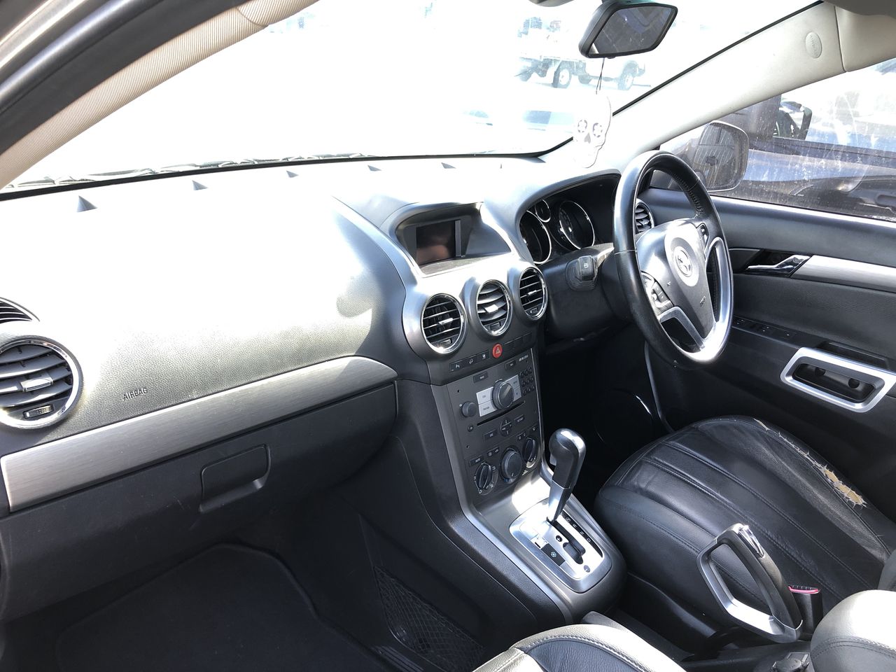 BRAUN PurShine Electric Kettle, Model WK 1500 WK102AI. NB: Minor use