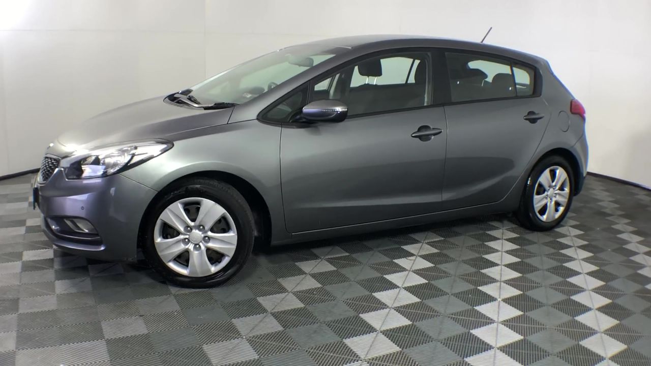 1/100 Scottdale x 2, 1g Valcumbi silver bars x 2 & 1 Kilo Copper Bar