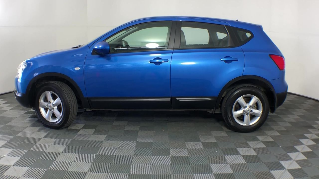 BIJ'OR - Genuine Grey Pearl Statement Drop Earrings in Gold RRP $59