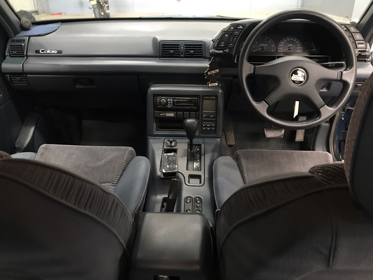 BIJ'OR Designer Genuine White Freshwater Pearl Necklace Gold 45cm. RRP 99