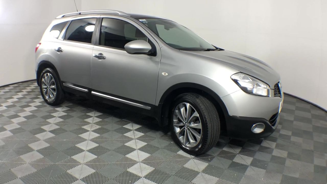 BIJ'OR - Genuine White Freshwater Pearl Long Dangle Earrings in Gold RRP 59