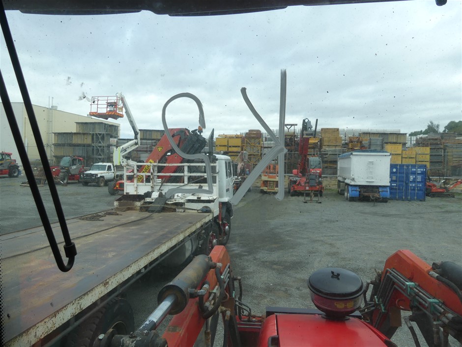 BIJ'OR - Round Pearl Stud Earrings in White - 8-9mm  RRP $49