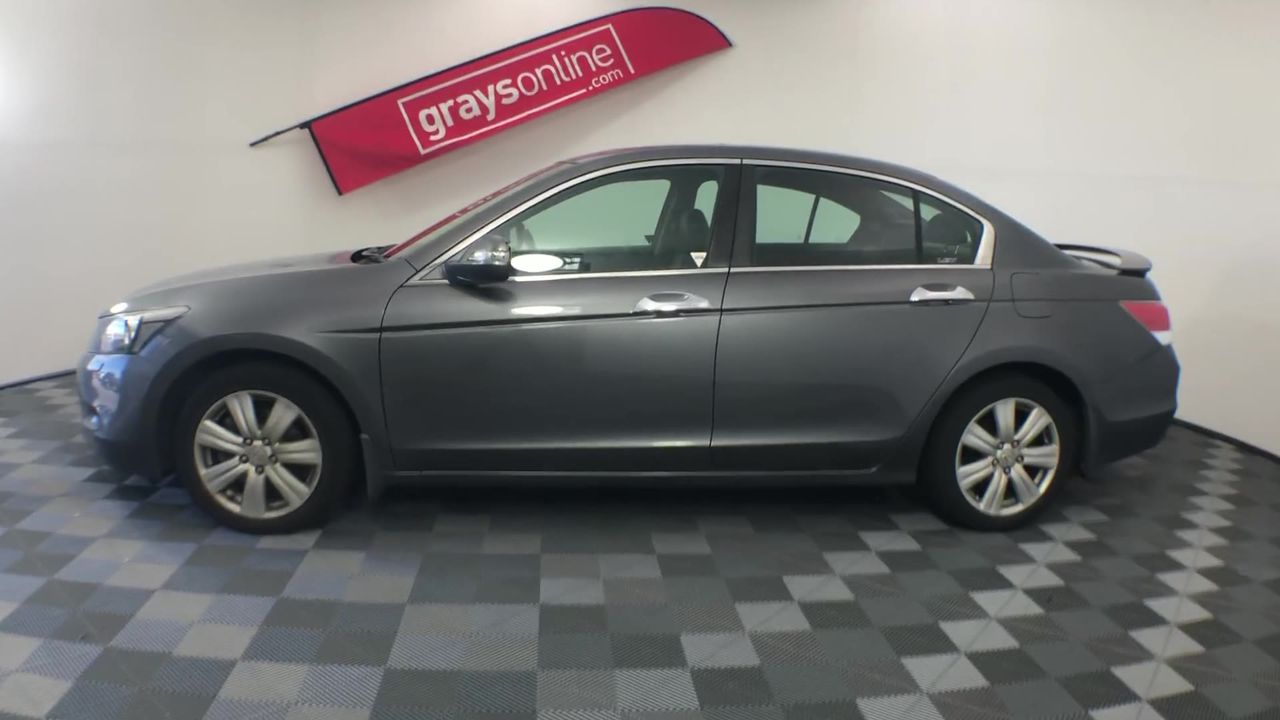 BIJ'OR - White Pearl Necklace in Gold - 40cm RRP $99