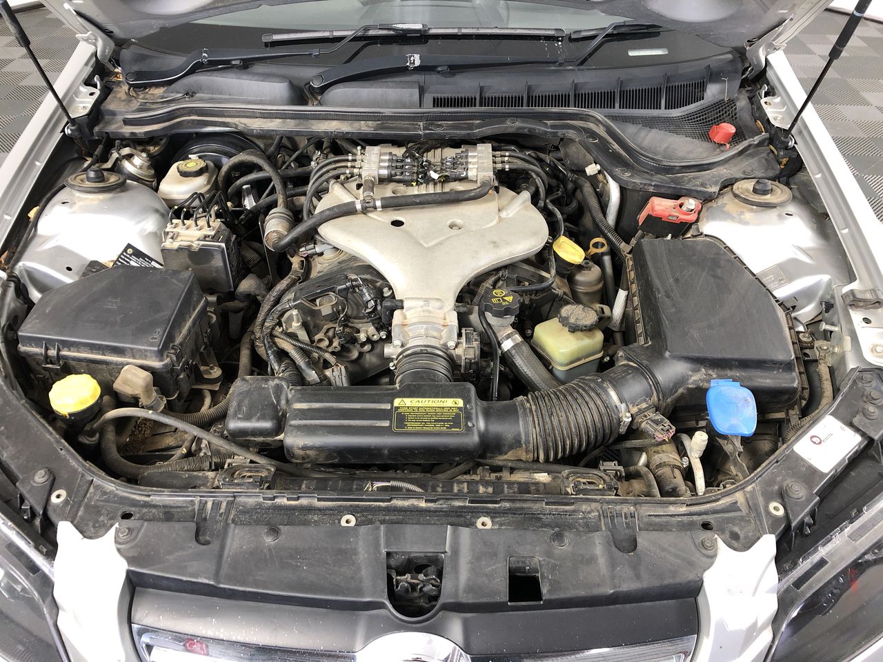 2022 Pokémon Dusknoir TG06/TG30 Trainer Gallery Astral Radiance