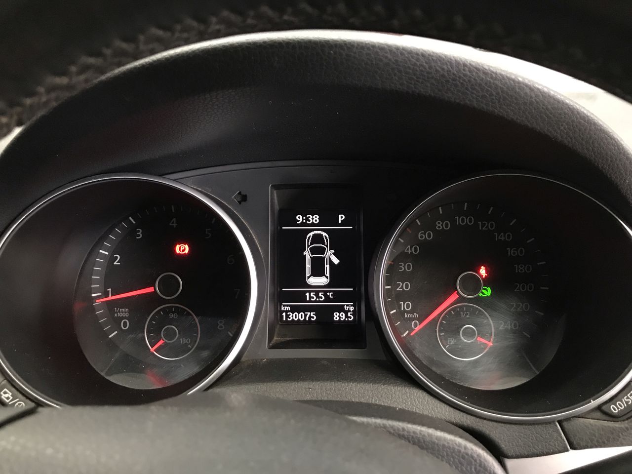 Wolf Blass Red Label Shiraz (6x 750mL), SEA.