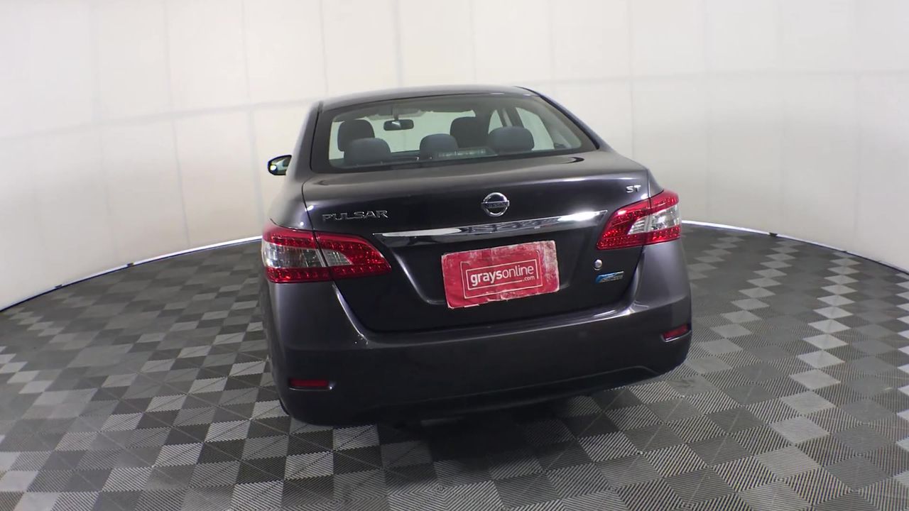 2025 Full Enclosed Electric Ride On Sweeper – Model: 1900K (Unused)