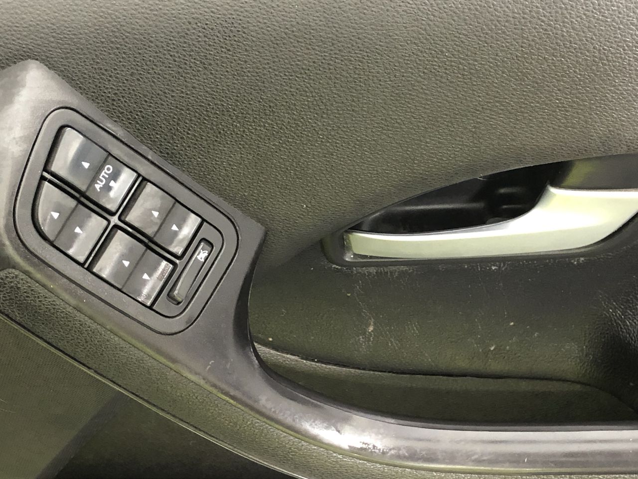 Medium Levelling Bar (Unused),