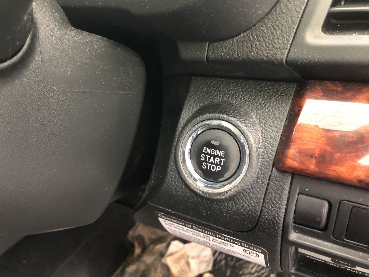 Seppelt The Great Entertainer Chardonnay Pinot Noir NV (6x 750mL).