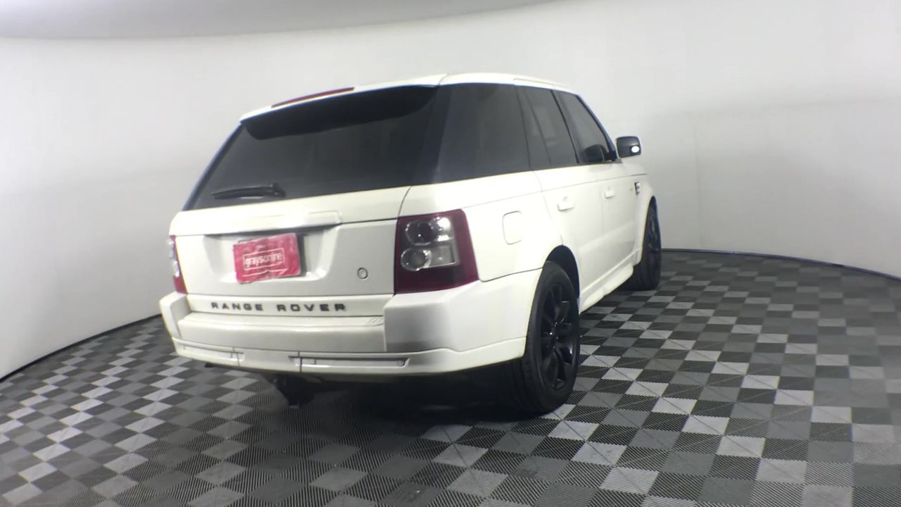 Stunning Eternity Circle Pendant - Rose