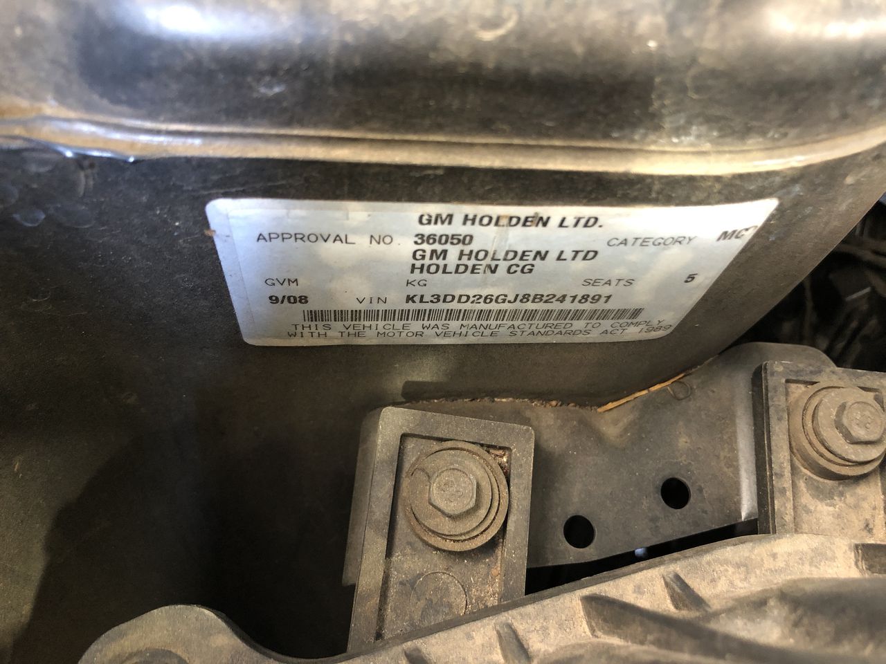 Quantity of 100 1800mm Star Pickets (Unused),