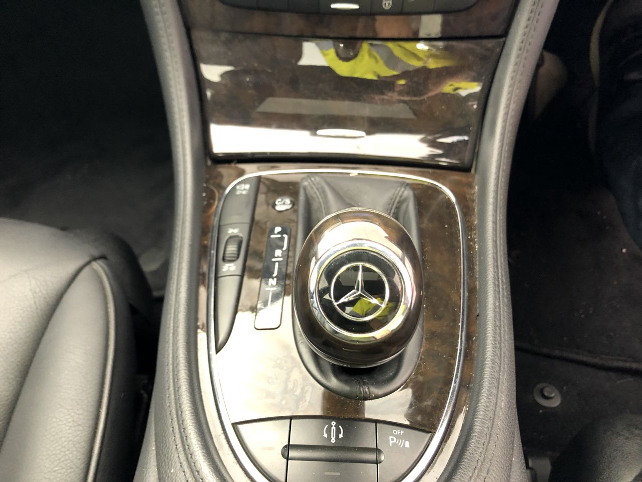 Pack of 30 x AMAZON BASICS Male Dog Wrap, Disposable Diapers, Medium, White