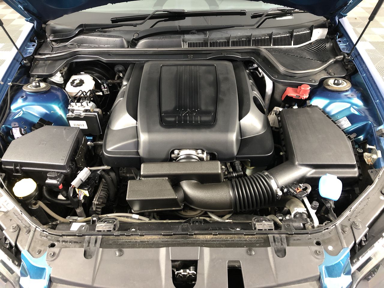 THERABODY Theragun Sense Massage Gun. NB: minor use, no box.