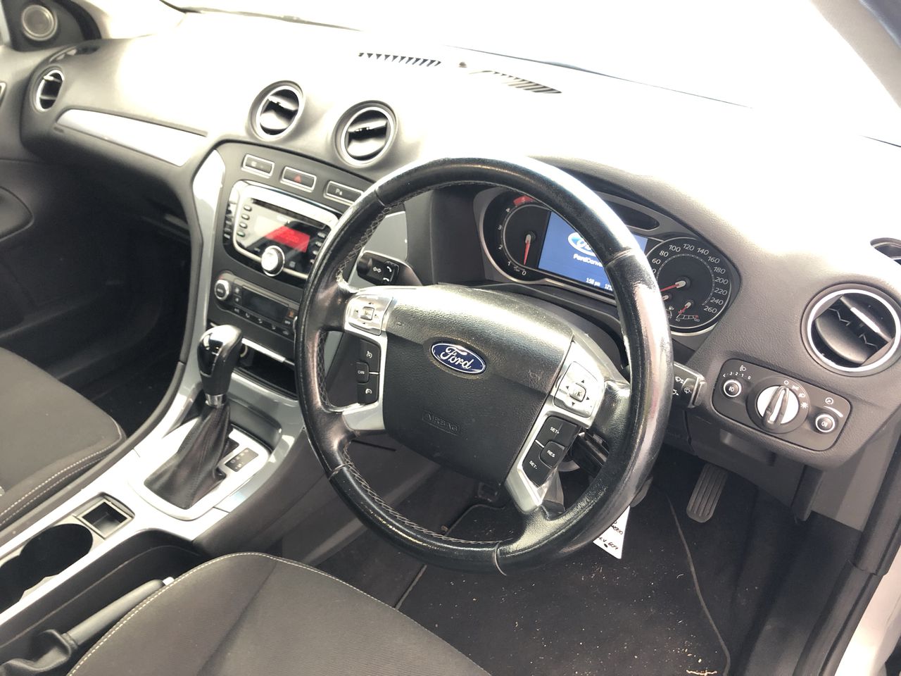 Quantity of Measuring Tools to box