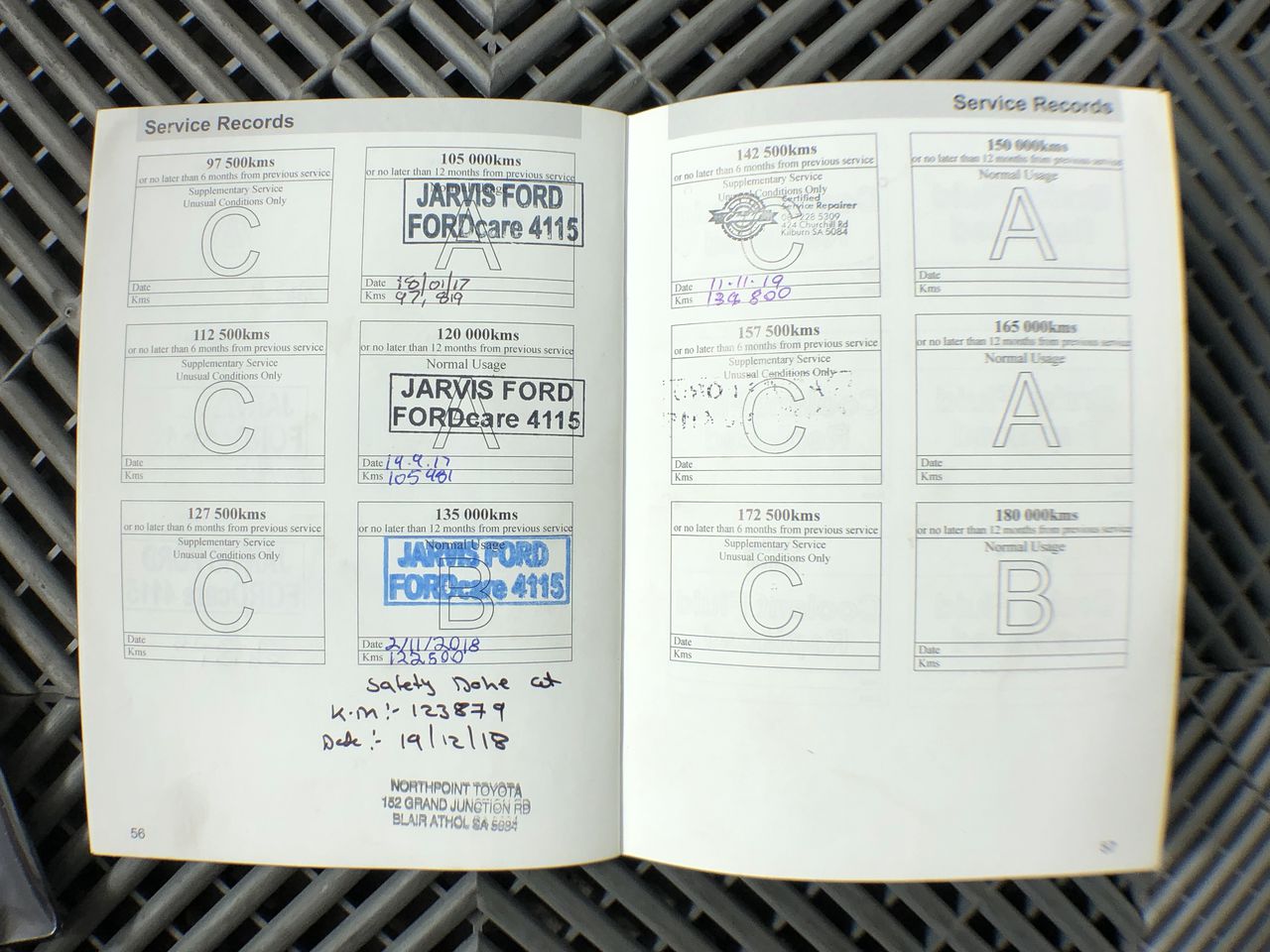 2 Monkeys Sauvignon Blanc 2025 (12x 750mL) SA