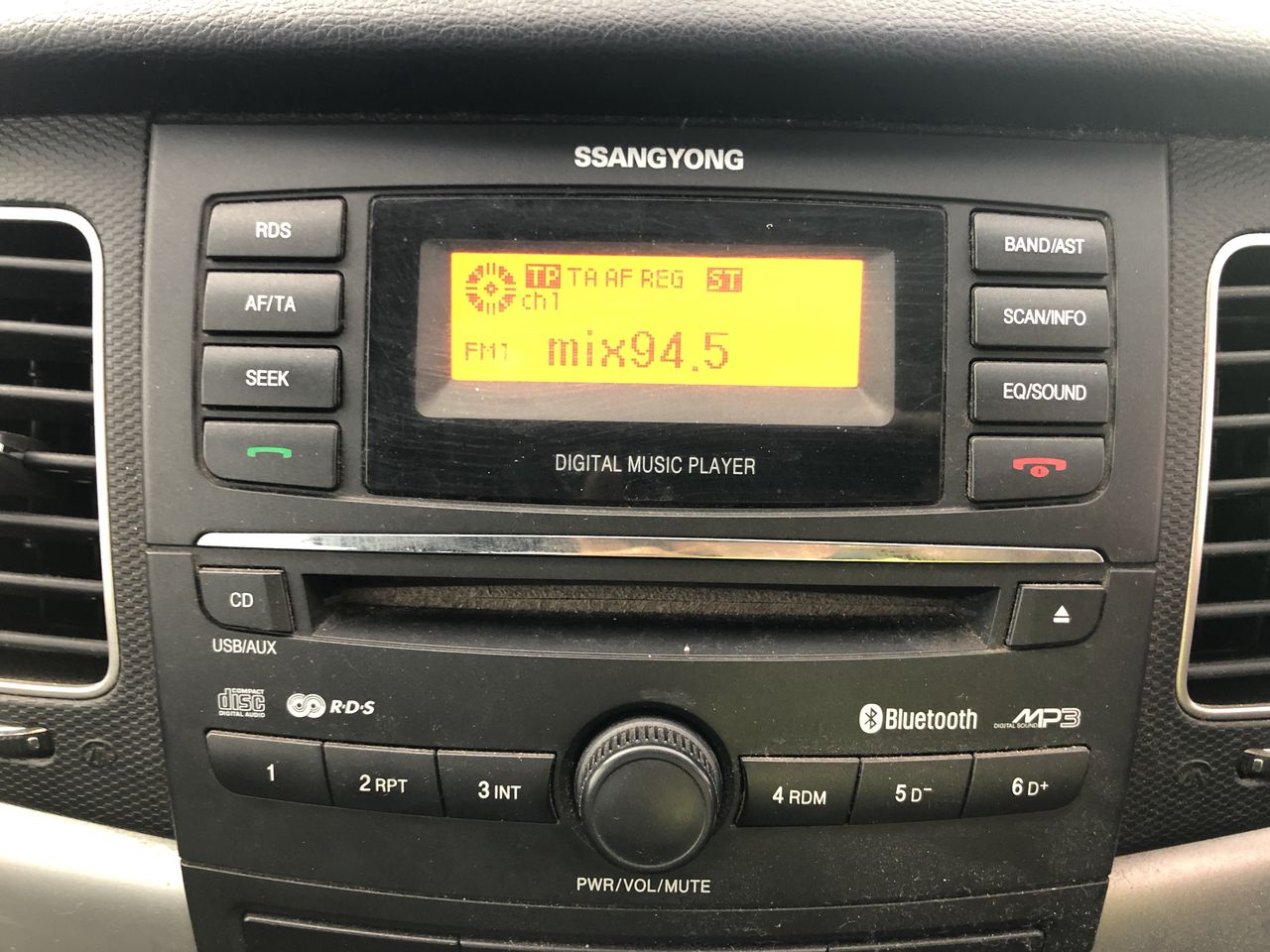 De Bortoli `The Accomplice` Chardonnay (12x 750mL), NSW.