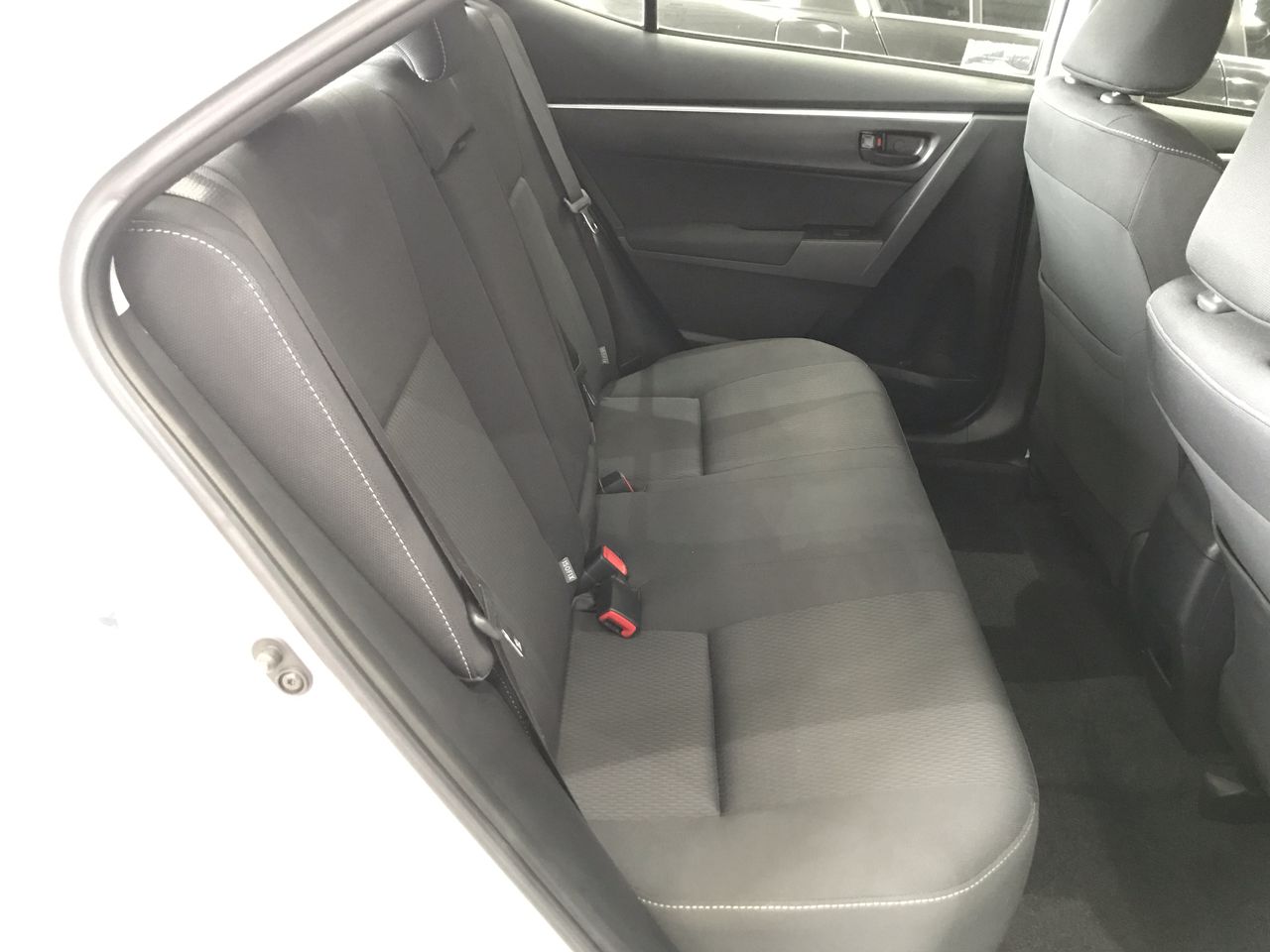 Pierre Armand Chablis 2023 (6x 750mL), France.