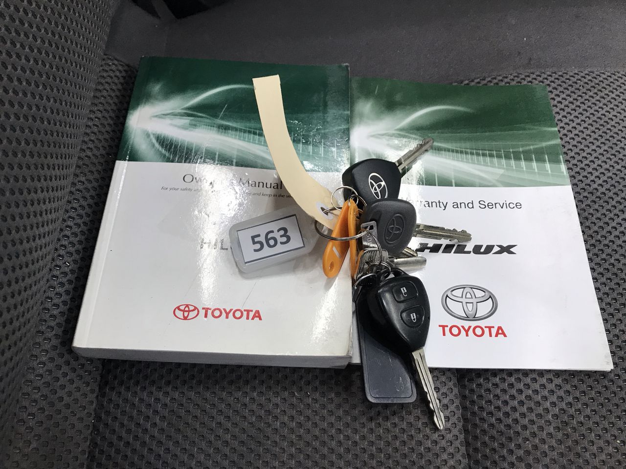 30 Drawer Stainless Steel Work Bench (Low Type) (Unused)