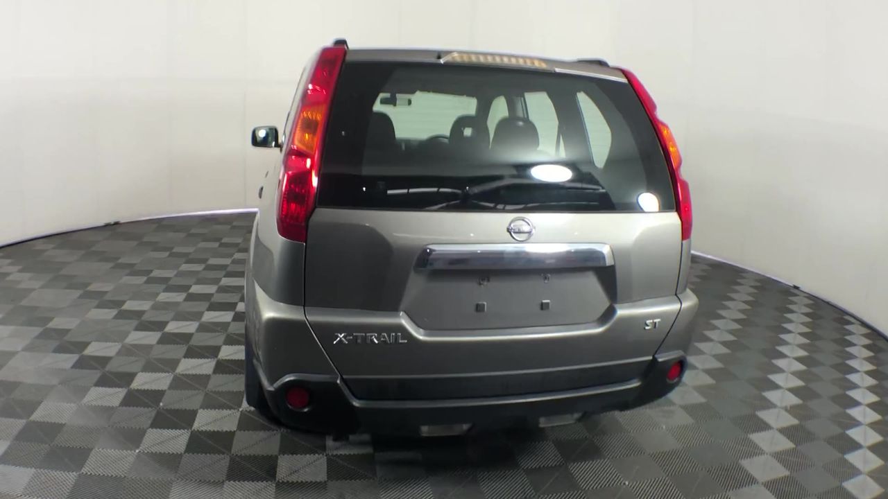 Quantity of 1 17.5-25 Earthmoving Tyre ( Unused)