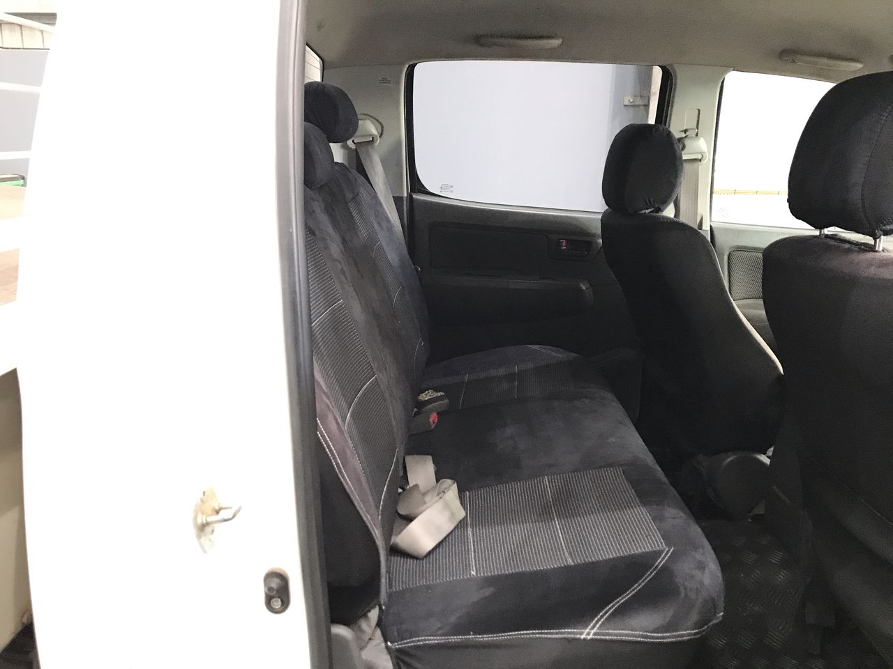 Rhodium Plated 7.5" Belcher Bracelet Featuring a Small Vegas Locket