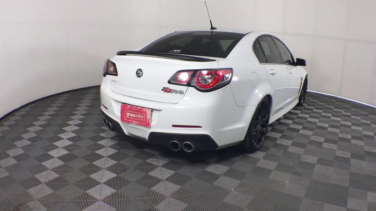 Abstract Geometric Pendant in Silver