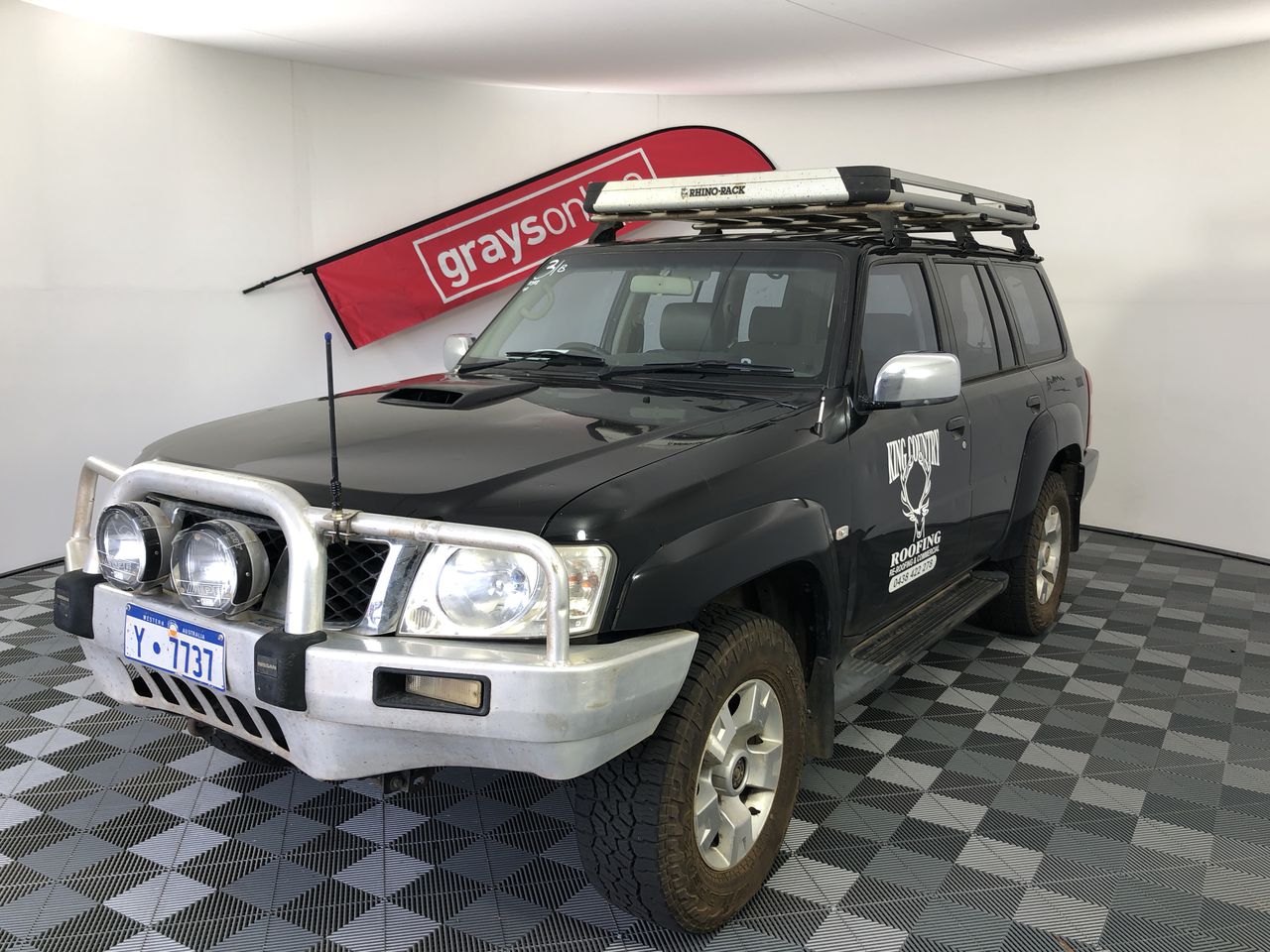 2016 Toyota Hilux 4X2 WORKMATE TGN121R Automatic Cab Chassis