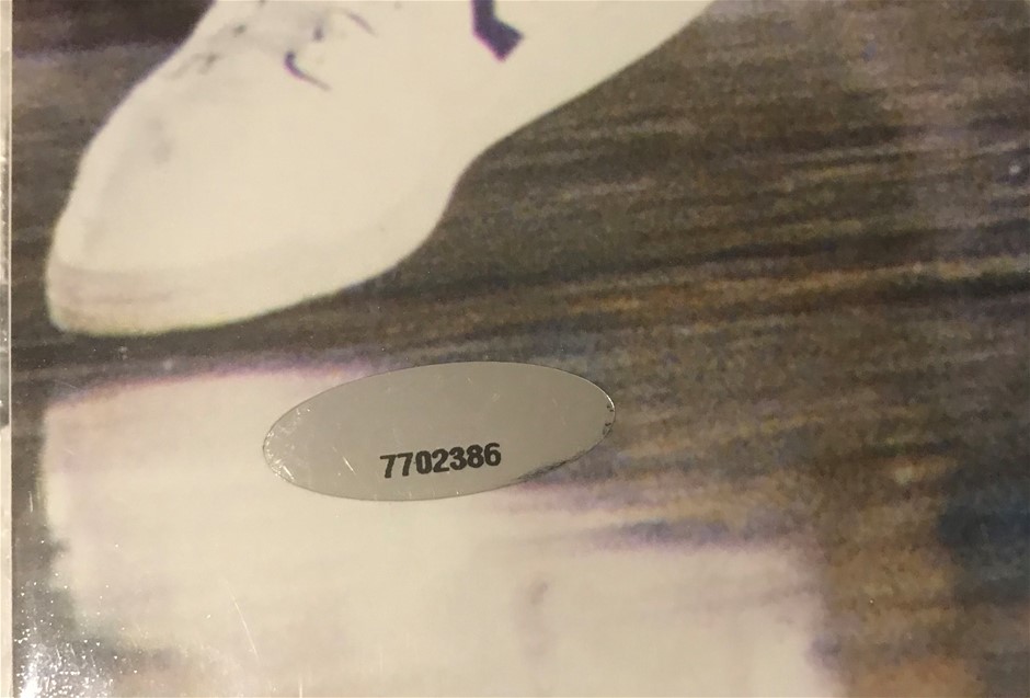 0.20 TCW yellow round various diamonds