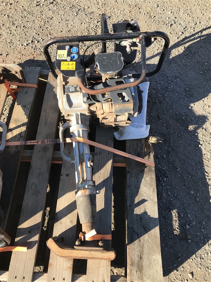 Hydraulic Tilting Mud Bucket to Suit 10-17T Excavator(Unused)