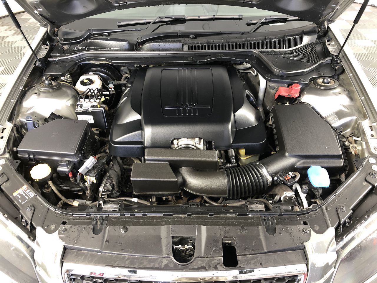 Stunning Aroma Perfume Double Heart Necklace - Red