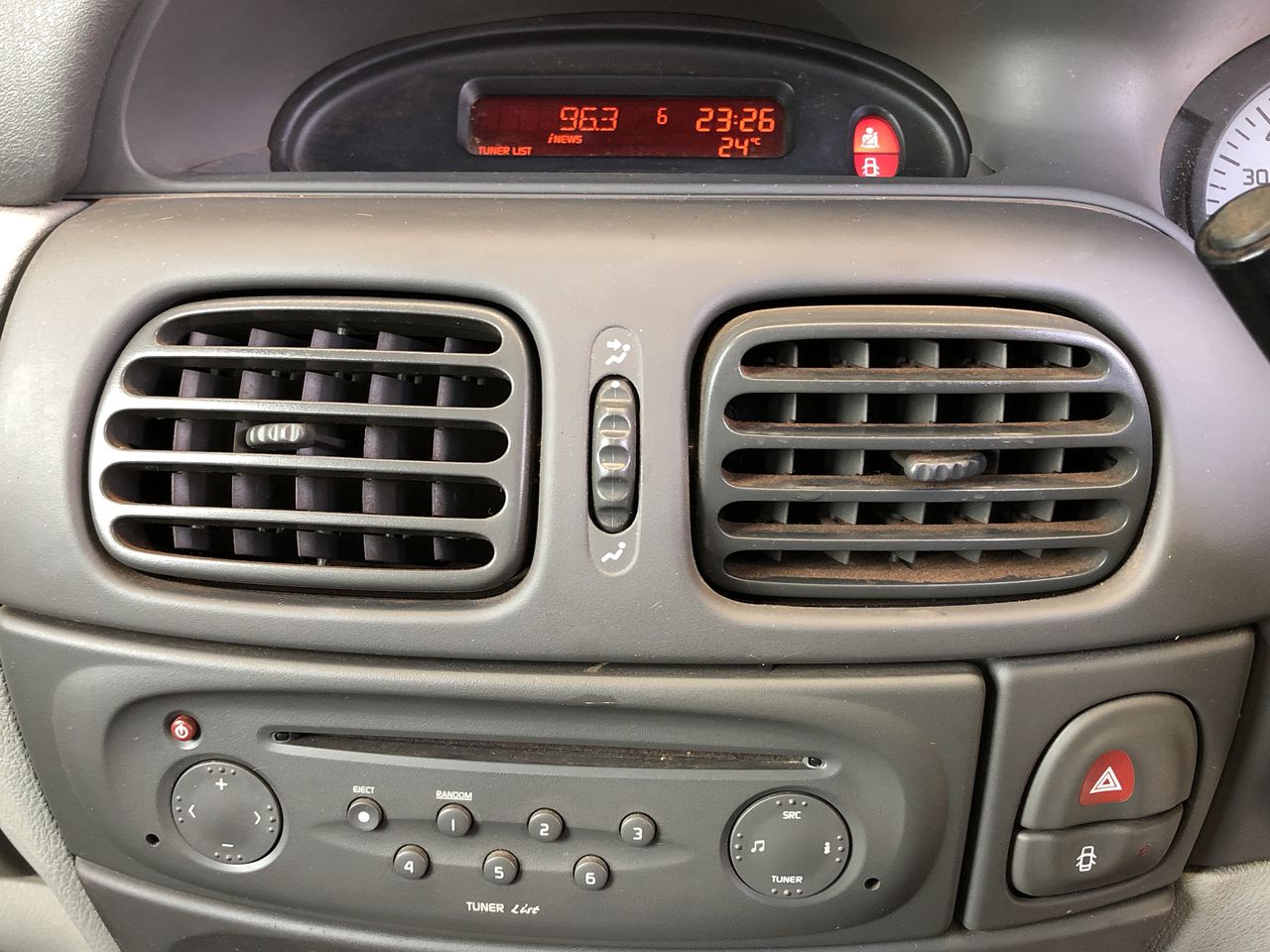 2021 Toyota Hilux SR Diesel