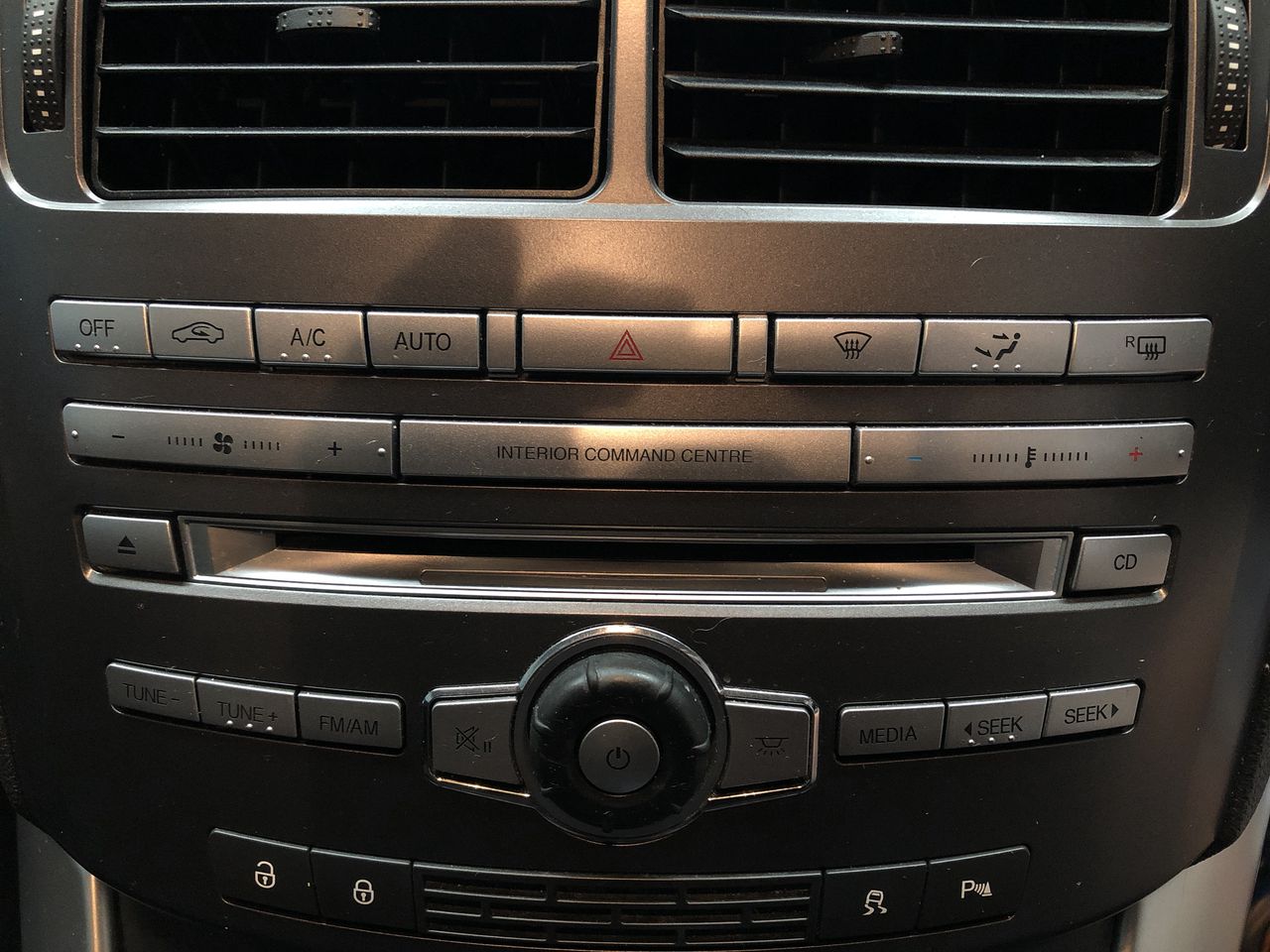 2013 Nissan Patrol ST-L Petrol