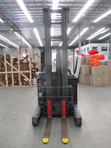 <p>2022 UHI E12 1.2T All-Electric Mini Excavator</p>