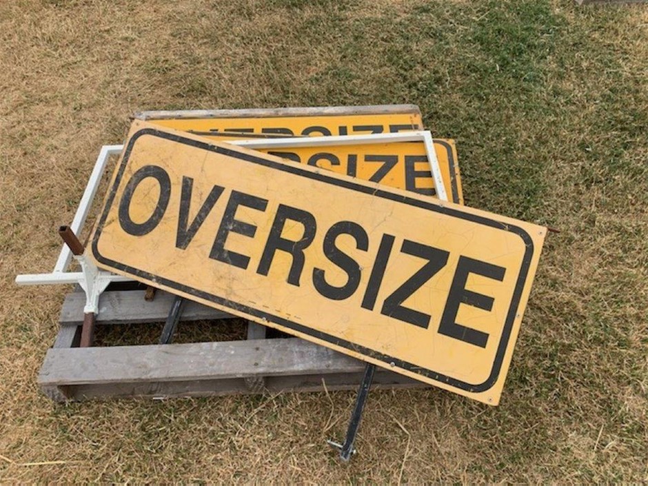 Oversize signs Auction (02307026675) Australia