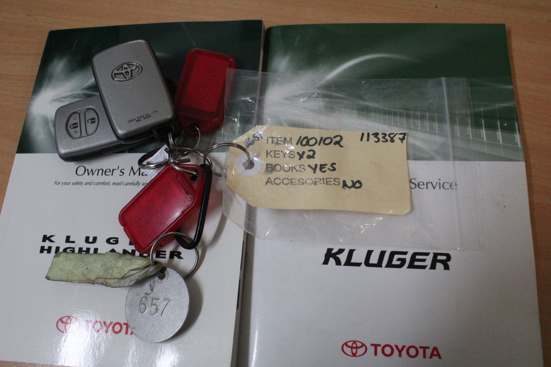 1998 Dihatsu Sirion Petrol with service history