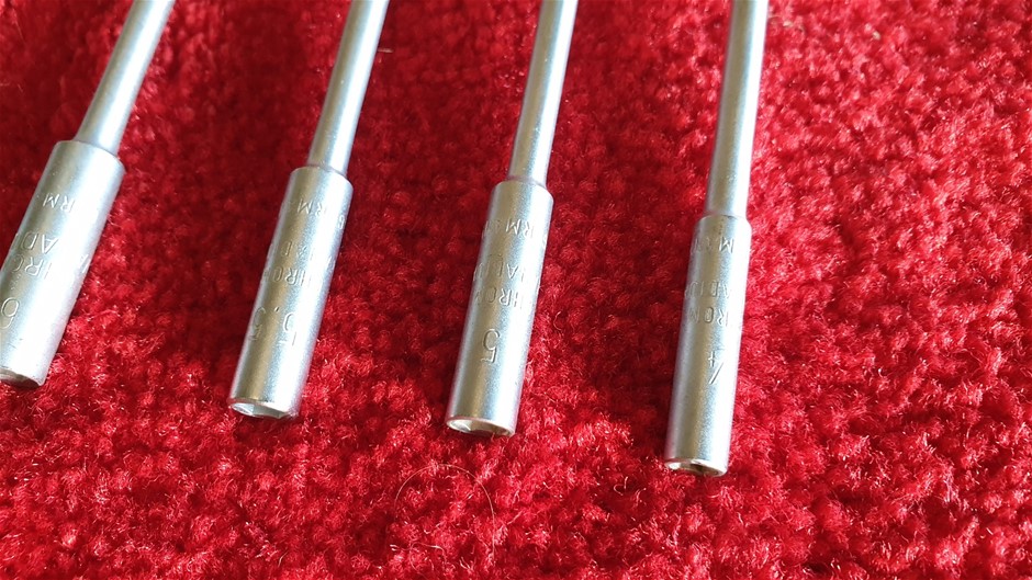 0.06 carat brown 4 round diamonds