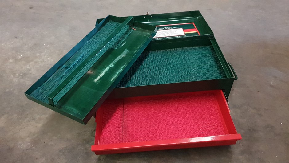 Bulk items, gold diamonds, silver coins