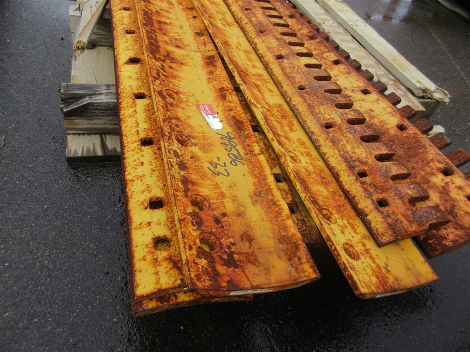 5 x Steel Stillages