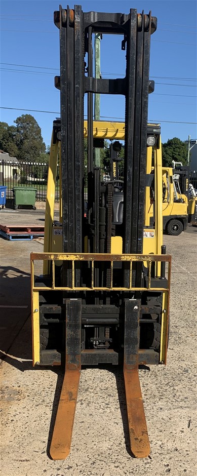 Portable Toilet - Sewer Connect - Glendenning
