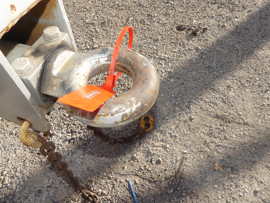 Quantity of 400 1800mm Star Pickets(Unused),