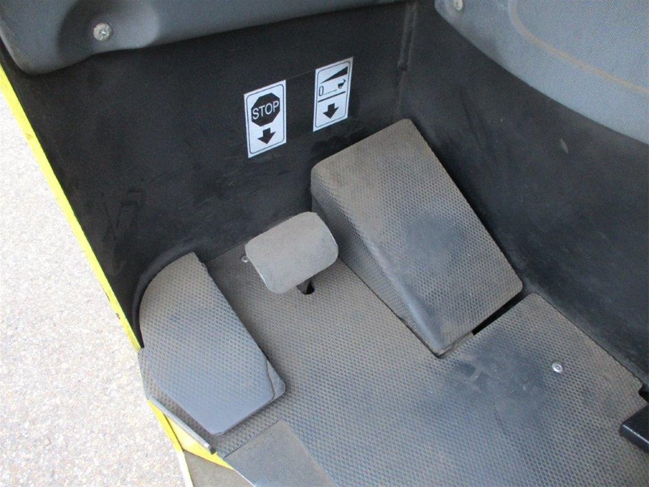 Quantity of 50 1650mm Star Pickets(Unused),